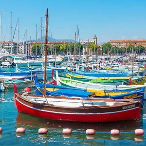 Apartment Riviera Cote D'azur - Old Town - Ac - Sea View - 50m Promenade Des Anglais- La Maison Linda, Nizza